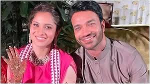 अंकिता लोखंडे की मेहंदी सेरिमनी फोटोज