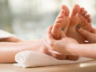 oil-masage-benefits-in-hind